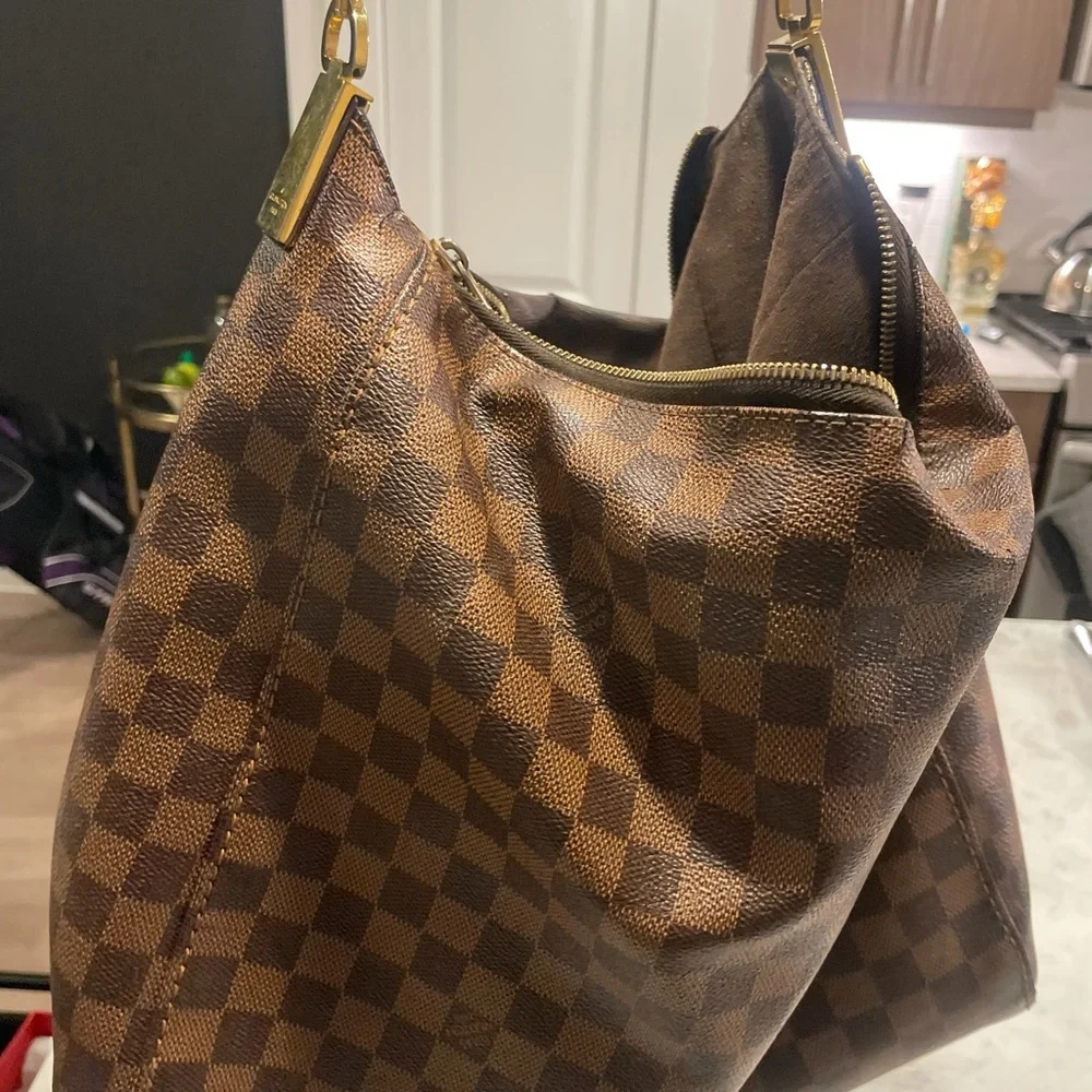 Louis Vuitton Tote